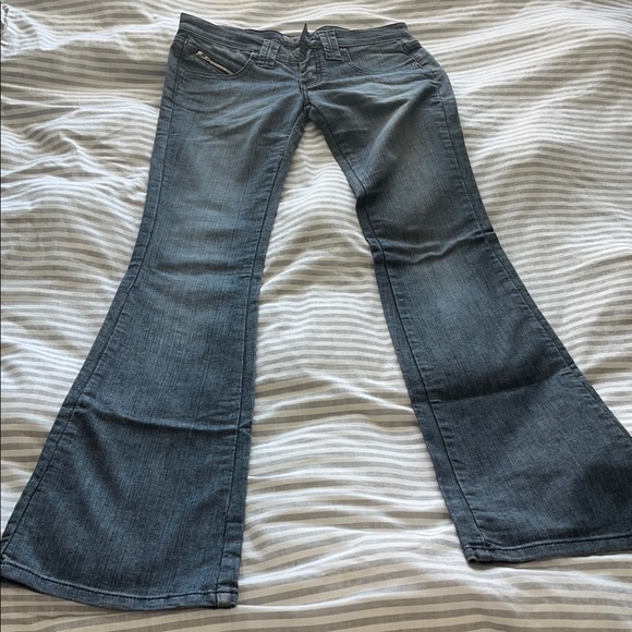 Frankie B. Charcoal Grey Straight Leg Jeans - Picture 7 of 7